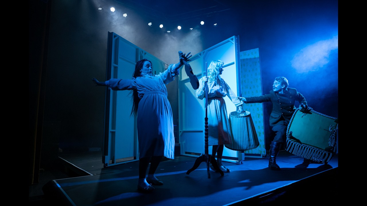 Trailer Metamorphose 2025 / Theater Cie Buffpapier