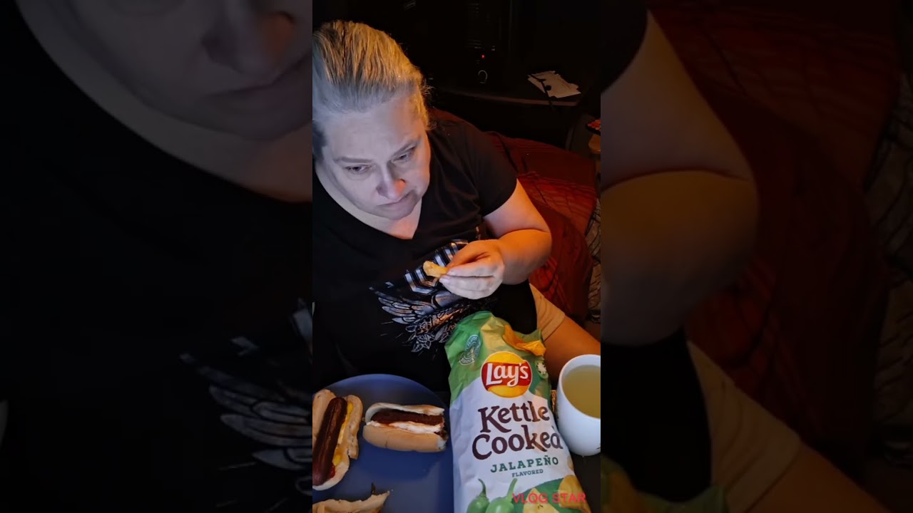 #mukbang #foodie #eatingshow #irl