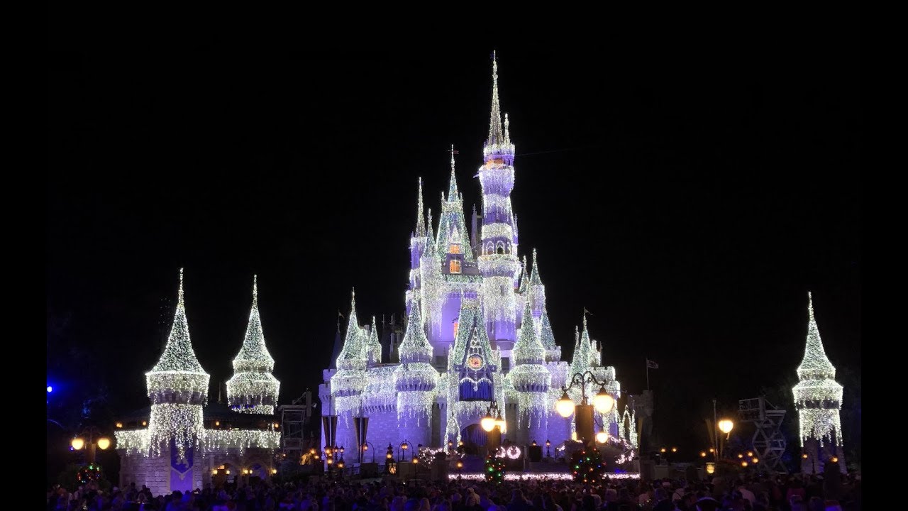 Walt Disney World Florida Mickey's Very Merry Christmas Party 2018 Full Experience
