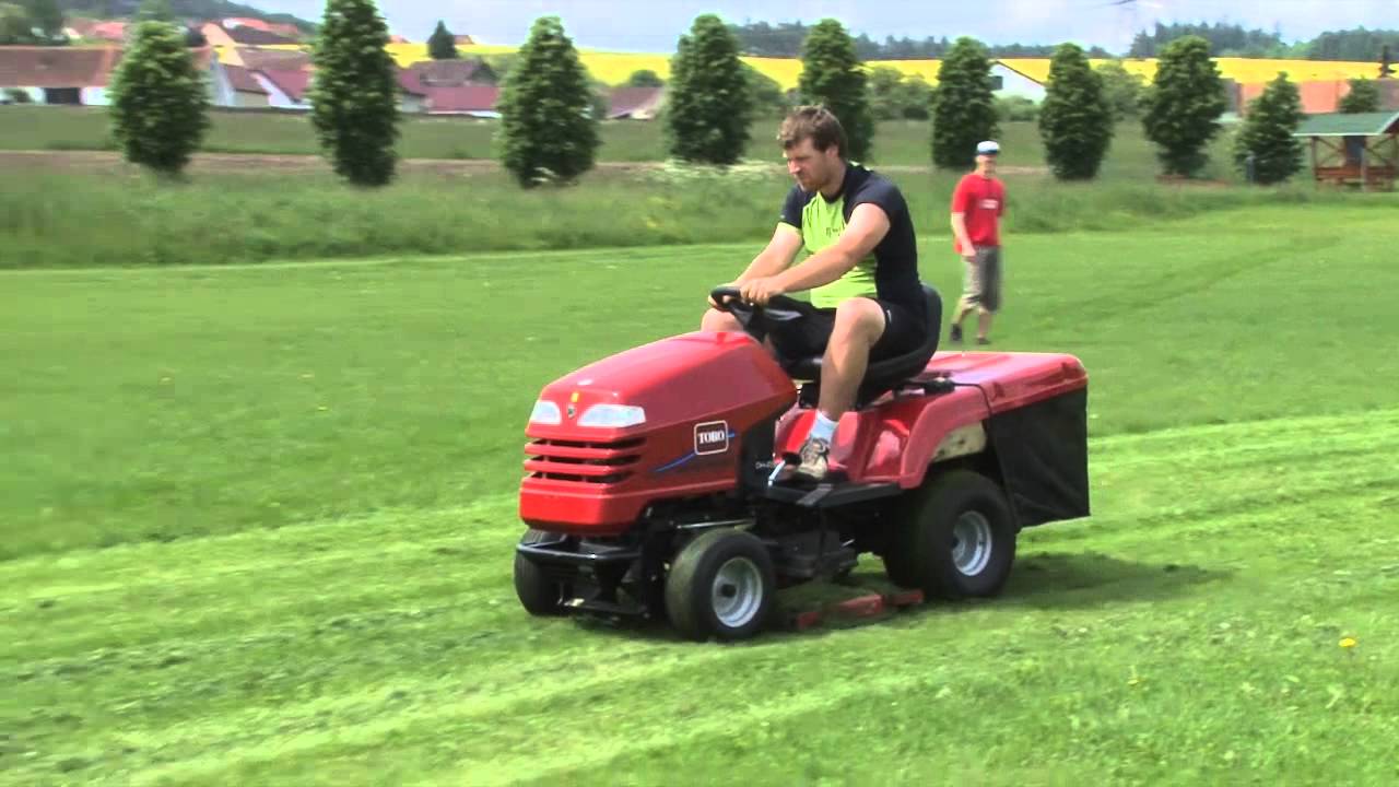 Strasti s údržbou tréninkového hřiště
