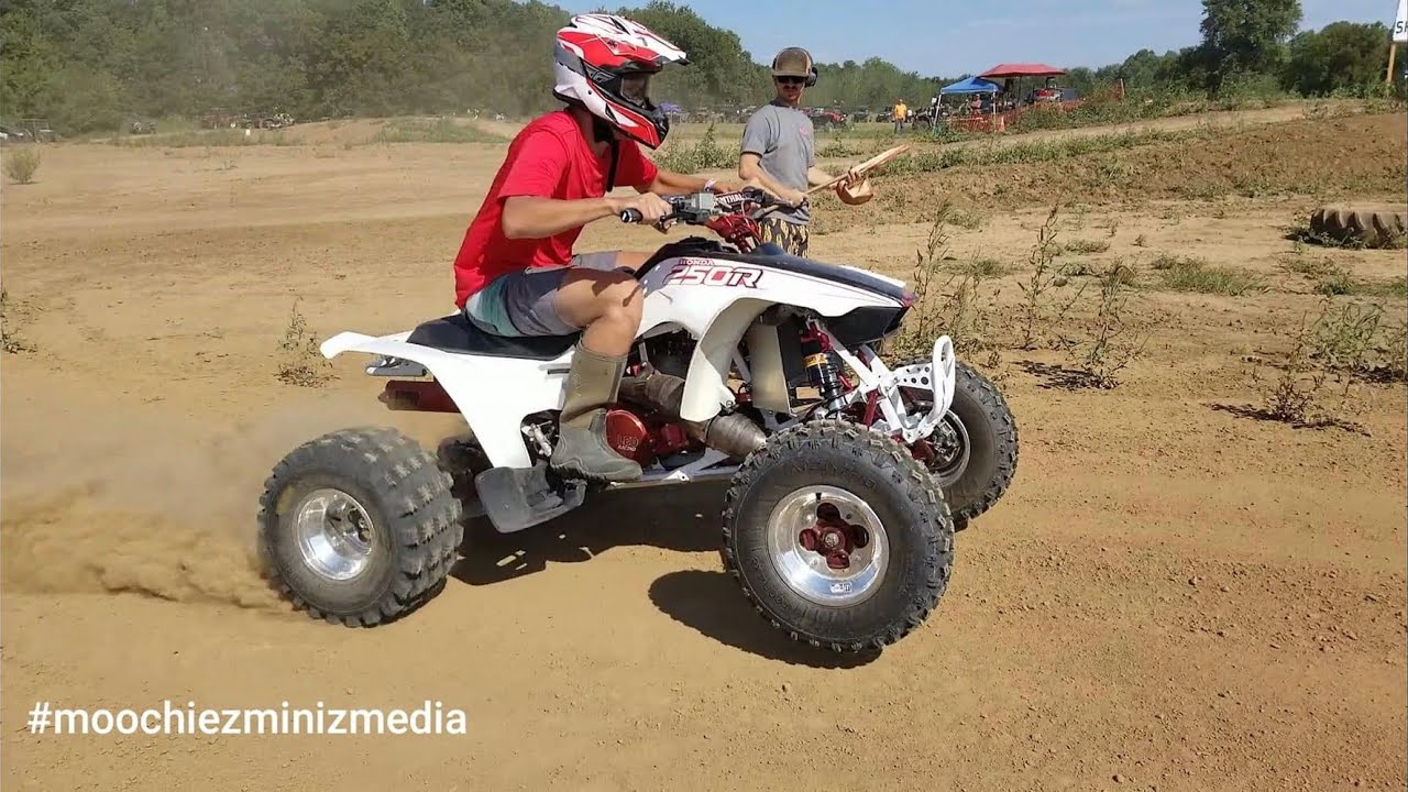 Trx250r 431 LED Puma tearing it up