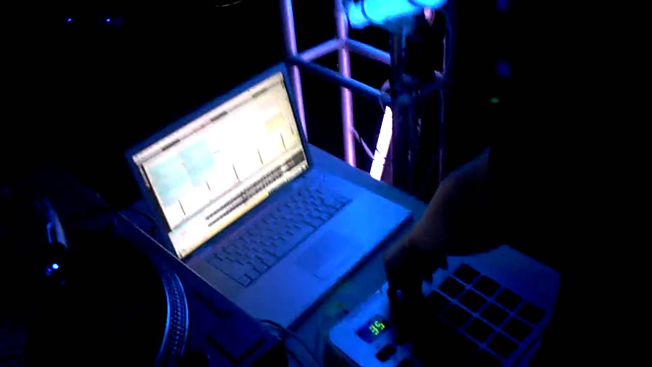 Sonny Moore (Skrillex) @ Go Bangerz 1/29/10