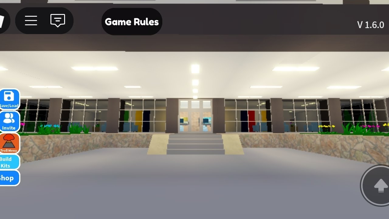 I built a hotel in Roblox! | Build With Friends | Roblox
