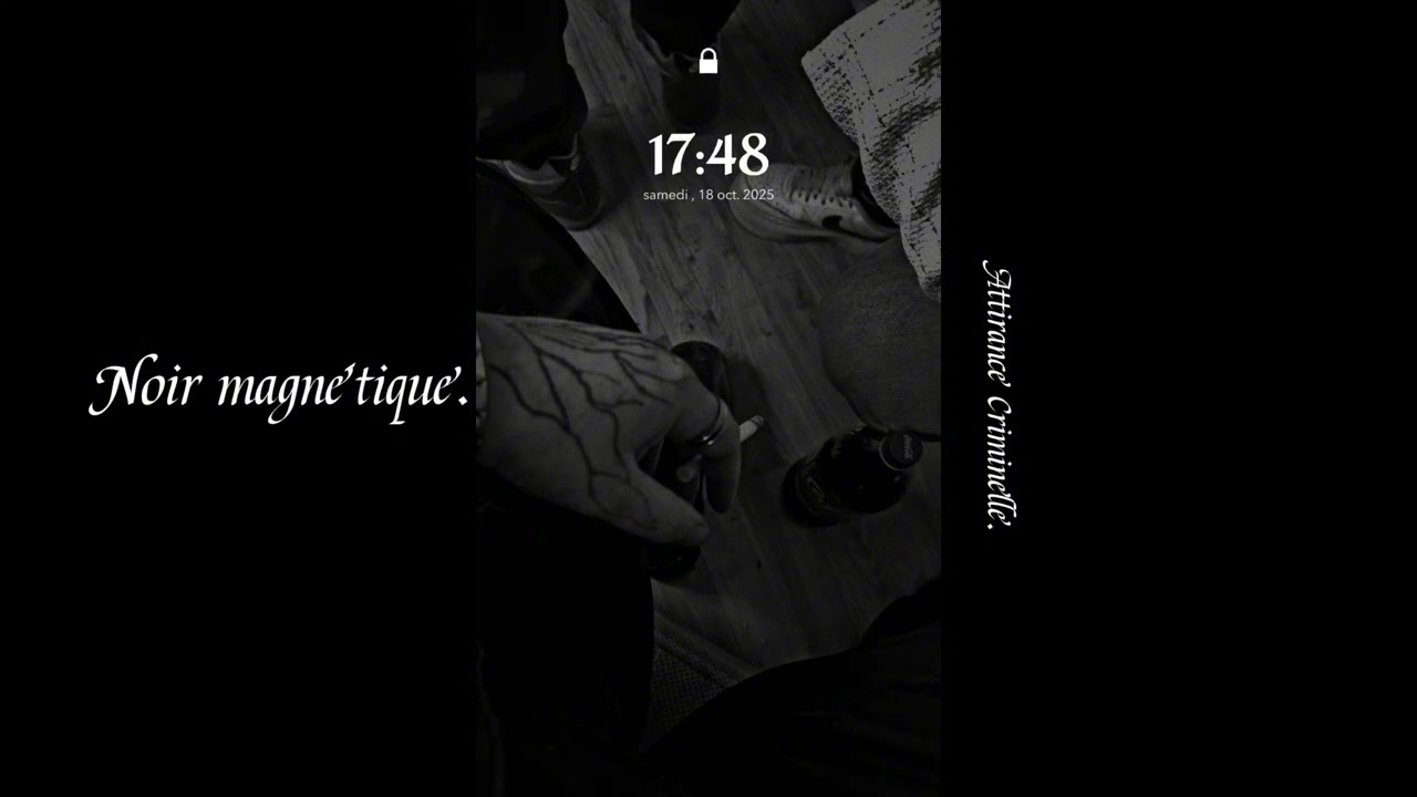 Aïko - Noir magnétique.