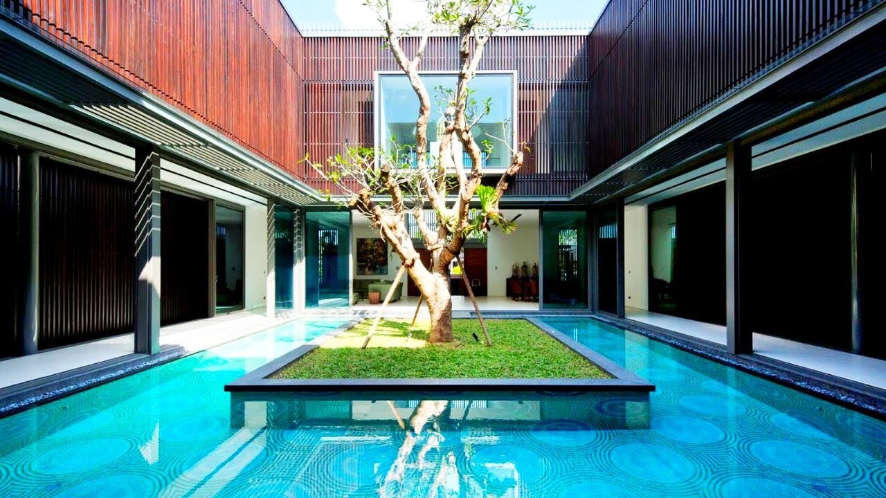 COURTYARD POOL HOUSE DESIGN IDEAS | SMALL PRIVATE SWIMMING POOL FOR BACKYARD OUTDOOR LIVING SPACE