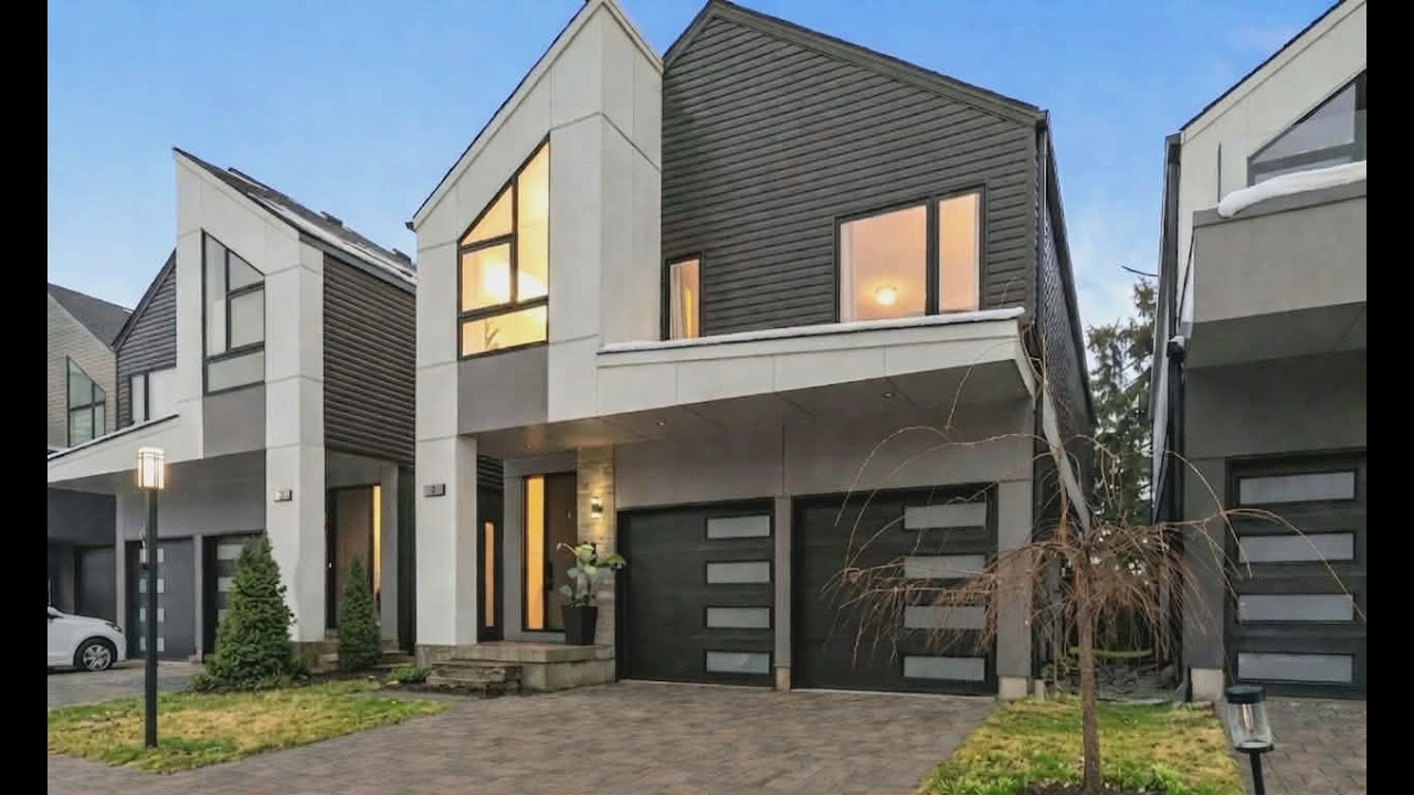 1195 Riverside Dr #9   Nearly New Contemporary Executive Home