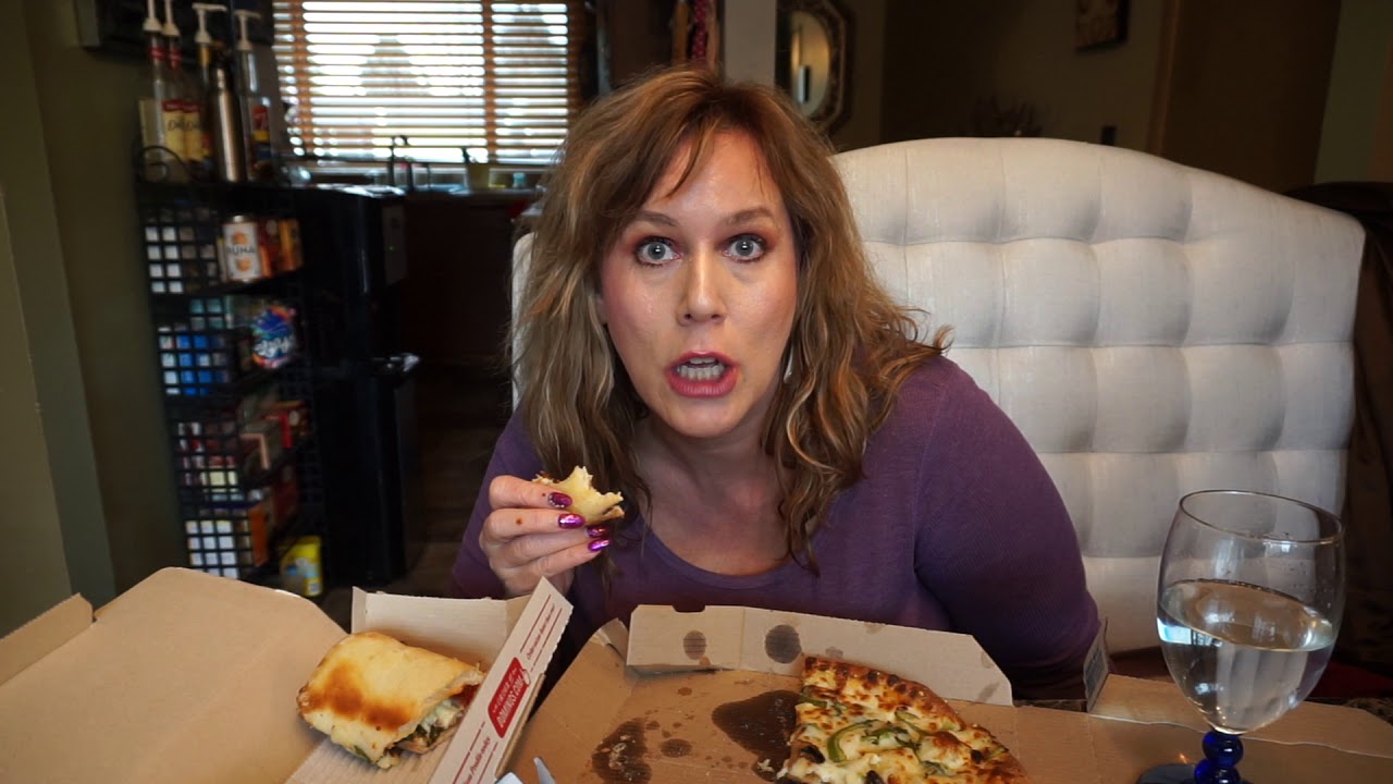 Domino's Eating Show