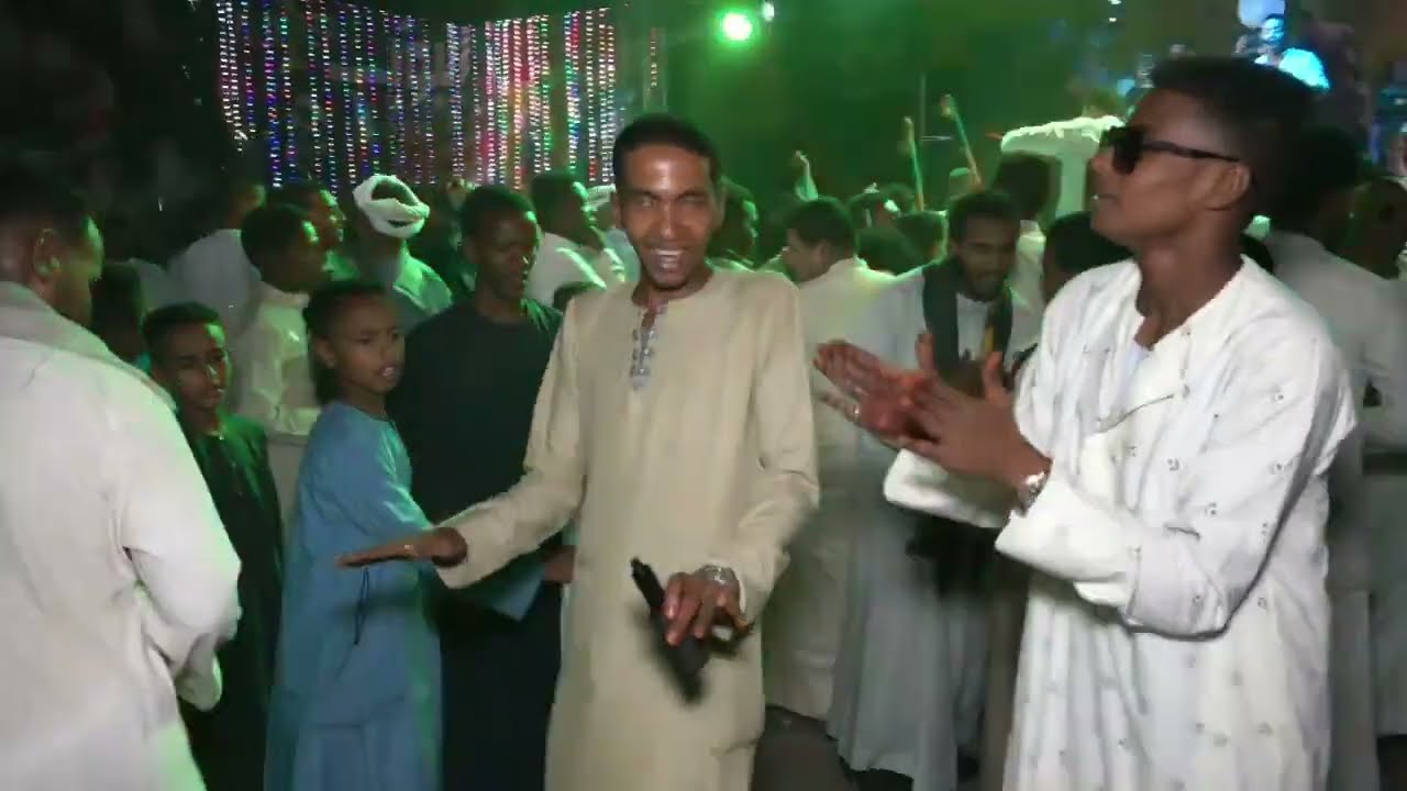 الامبراطور محمد فوزى وشباب العاصمه بنجع الحجر