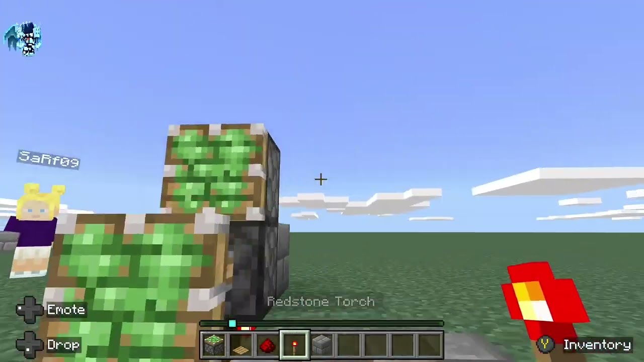 How to make a piston door in Minecraft