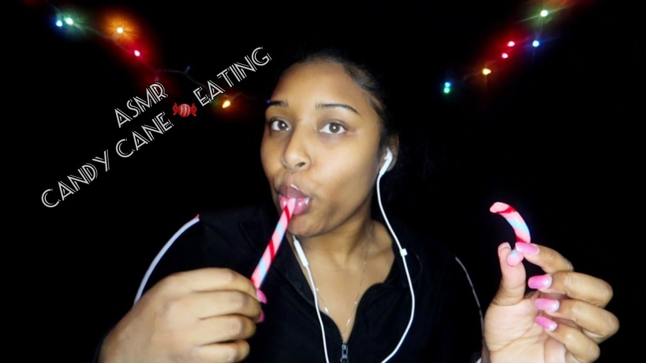 [ASMR] Candy Cane Eating With Wet Mouth Sounds & Crunchy sounds ❤️💚 😋