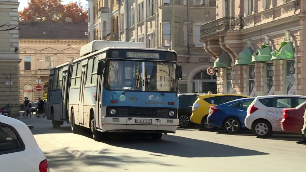 Késnek a buszok, kevesebbet fizet az önkormányzat - Szegedi Hírek - 2018.10.31.