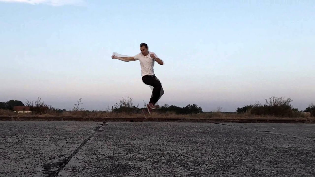 WiktoR feat. RoSSi - Cyka Jumpers