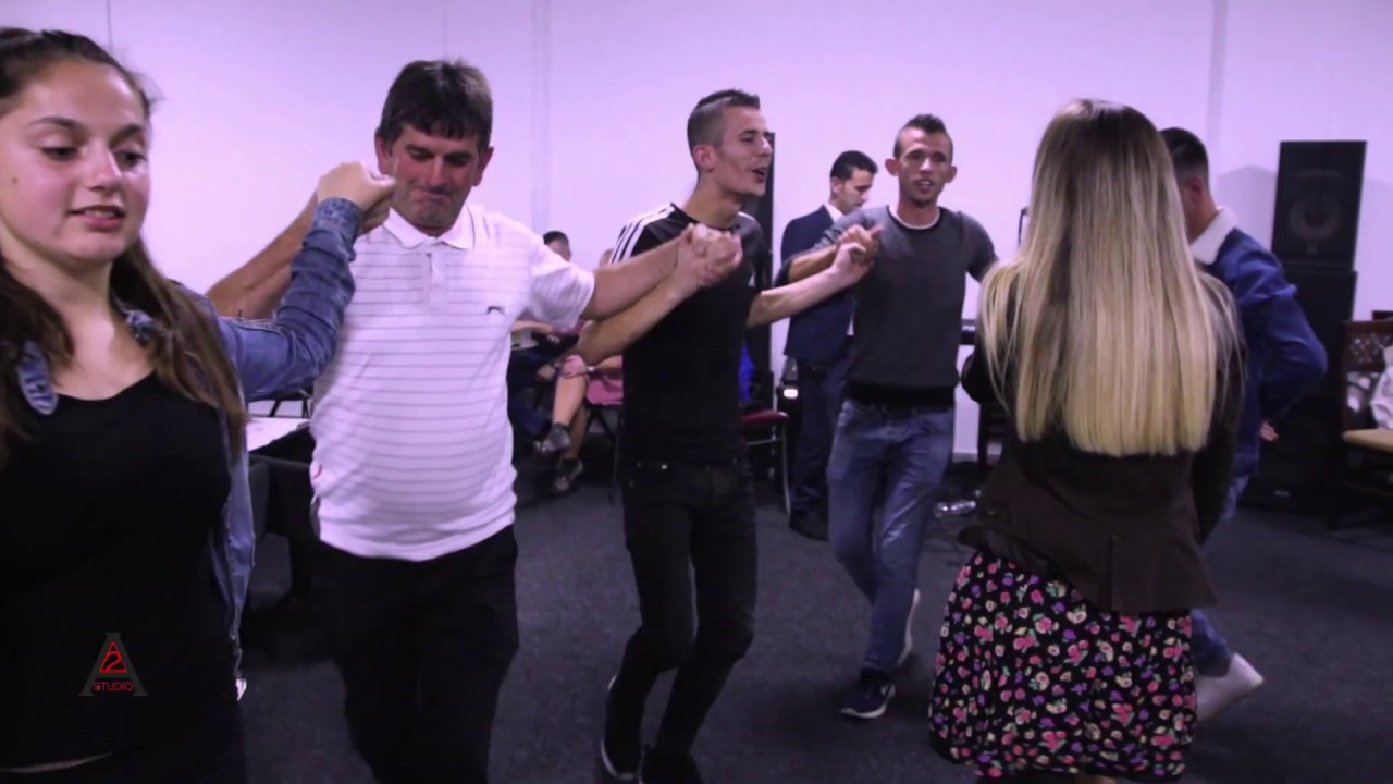 Laureta Pjetri  live -Koncert i organizuar nga Nardi Qose ,Durres