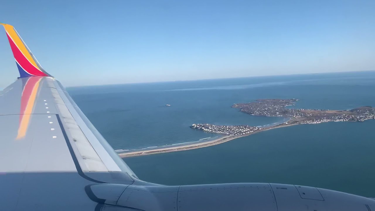 BEAUTIFUL LANDING IN BOSTON! Southwest 737-800