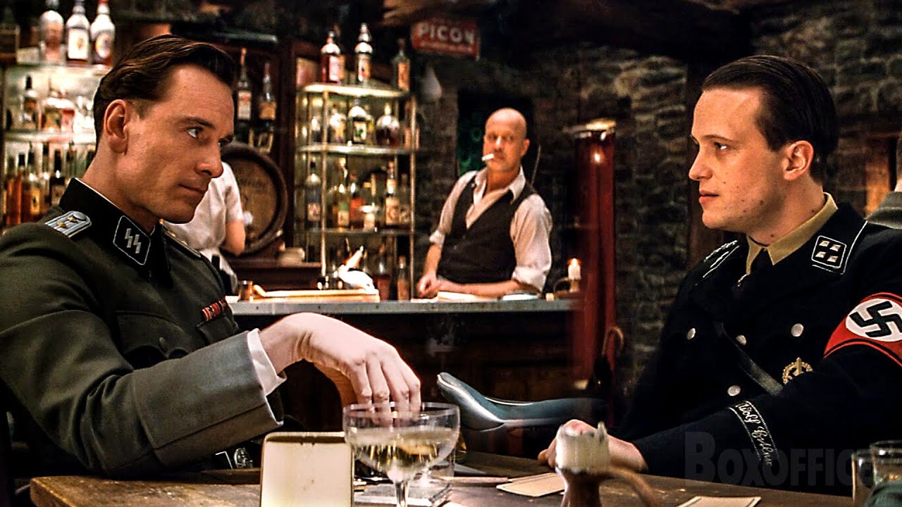 La escena de la taberna | Bastardos sin gloria | Clip en Español