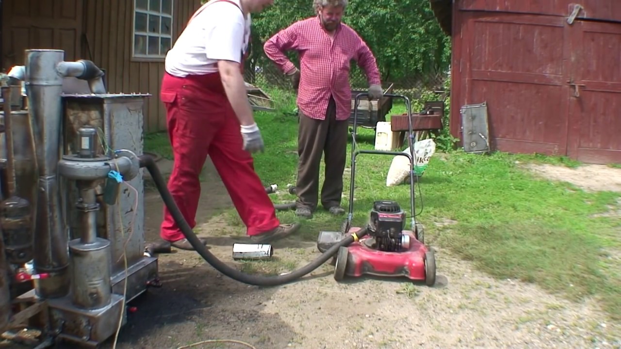 Wood gasifier ( first motor run from gas )