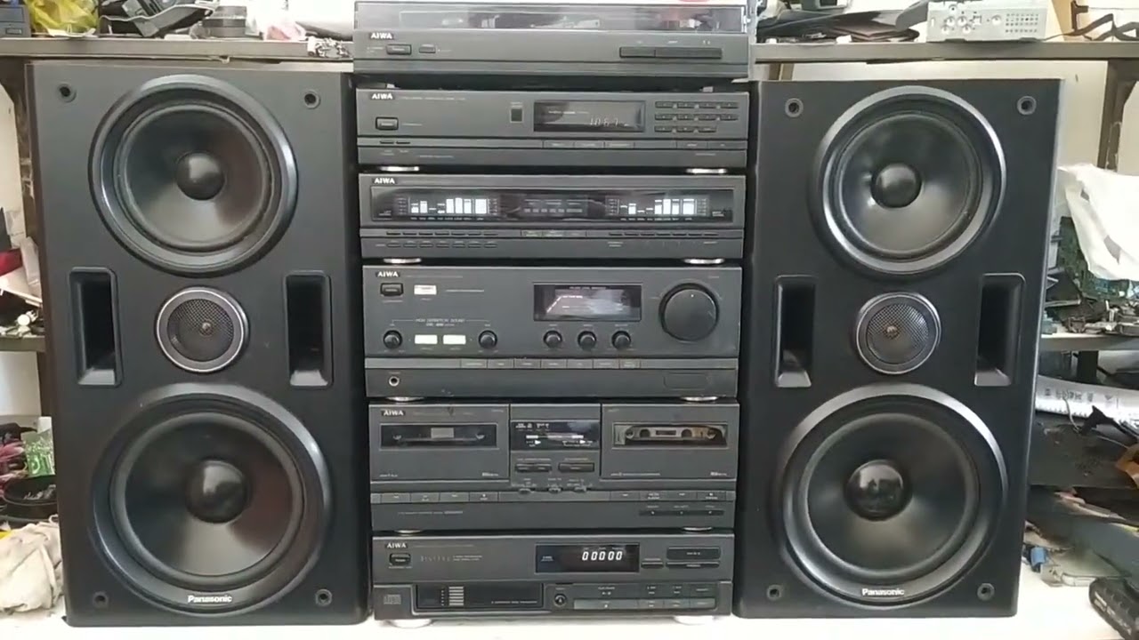AIWA MX-D909 MADE IN SONGAPORE(CAIXAS PANASONIC)