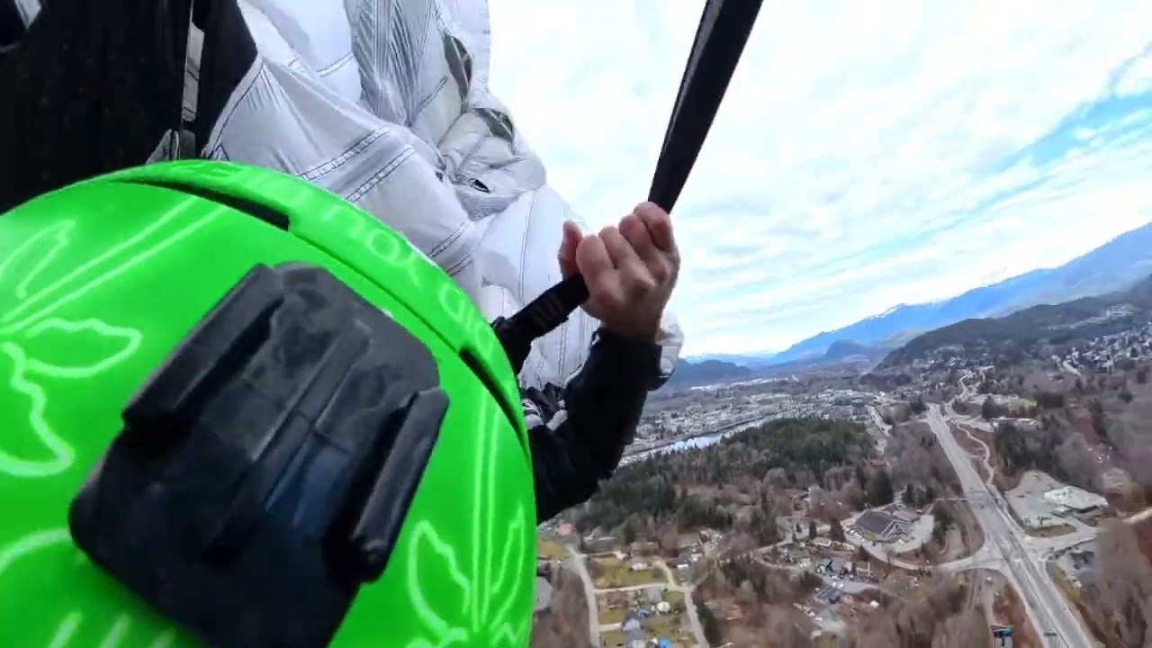 Canada&rsquo; Day 180 wing suit base Squamish
