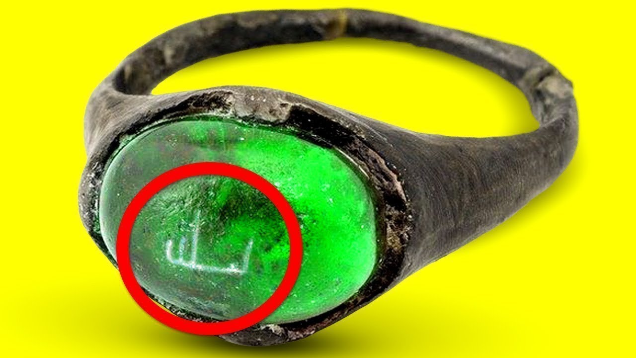 When Archaeologists Found Things That Shouldn’t Exist