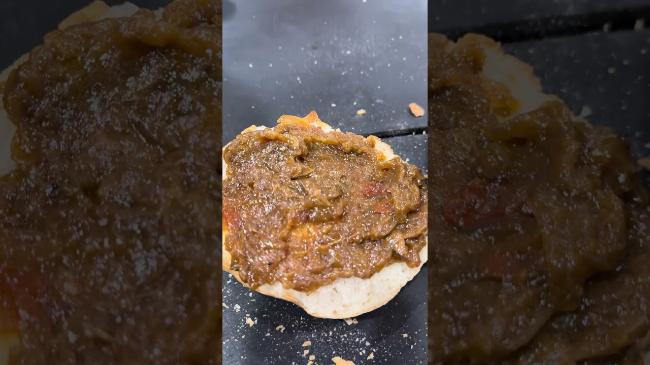 Panino irresistibile: mortadella profumata, stracciata di bufala e crema di cipolla. Video! 