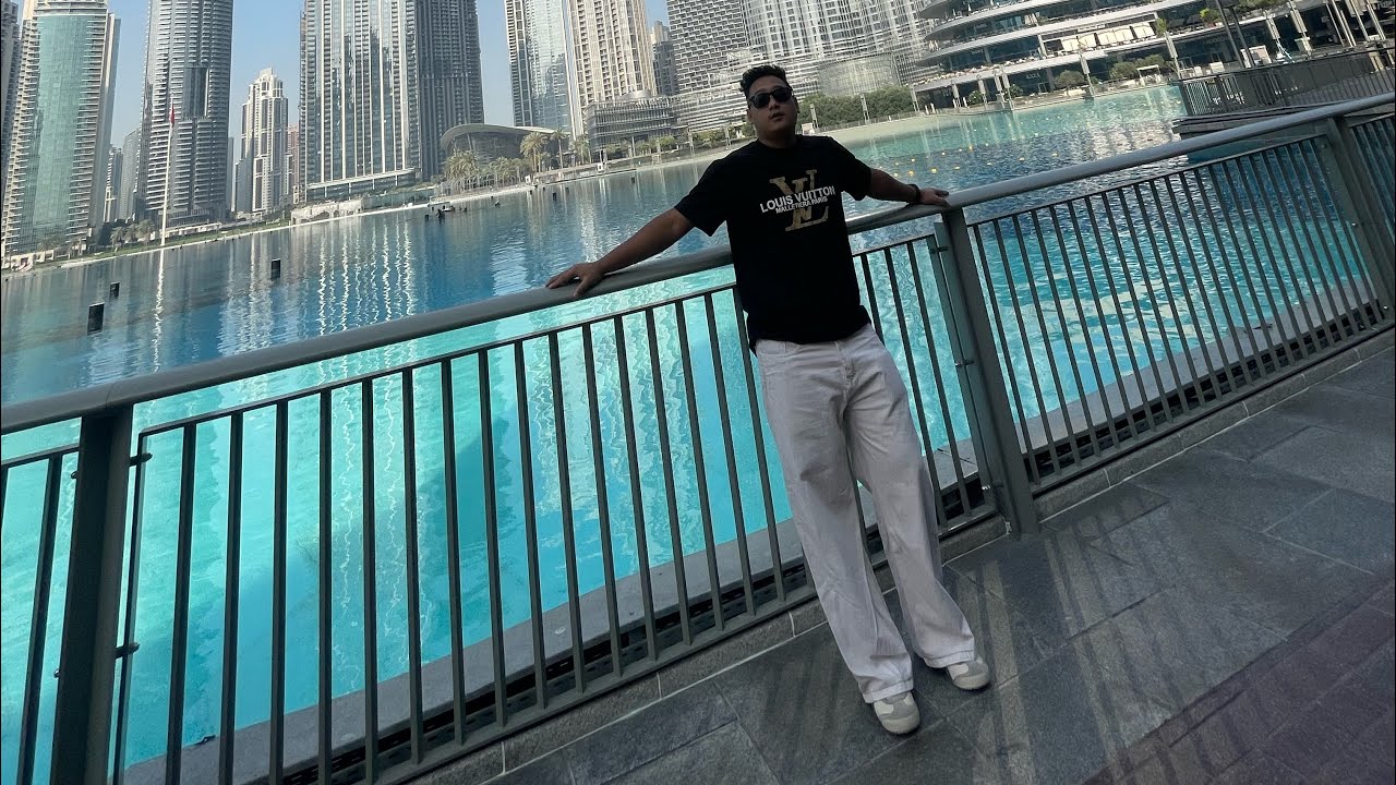 Dherai din bad kta haru Sita gume gumai #trendingvideo #dubaimall #burjkhalifa #dubaivibes #viral