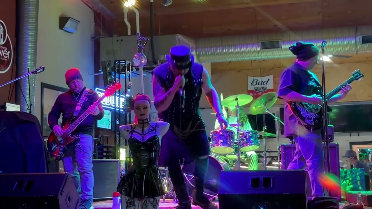 NOT THOSE GUYS performing “Hash Pipe” by Weezer @Main Street Tower 01/31/26