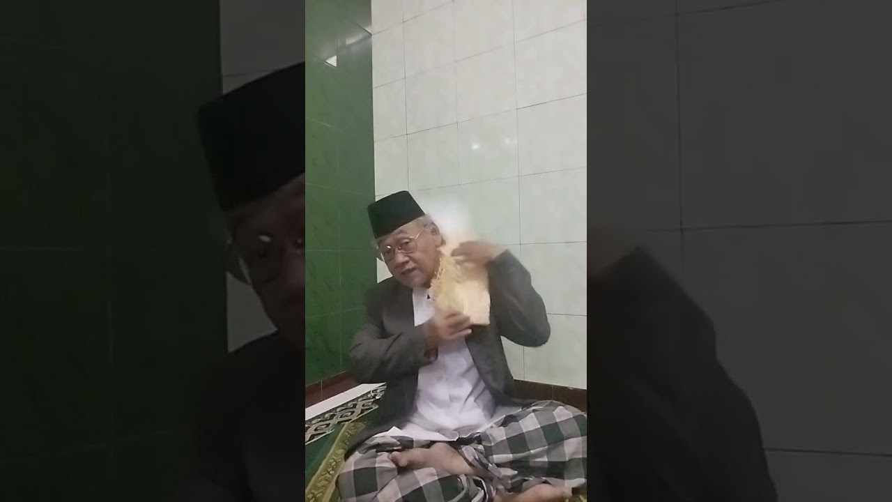 Lobang Laki laki ada 8 dan perempuan ada 9..