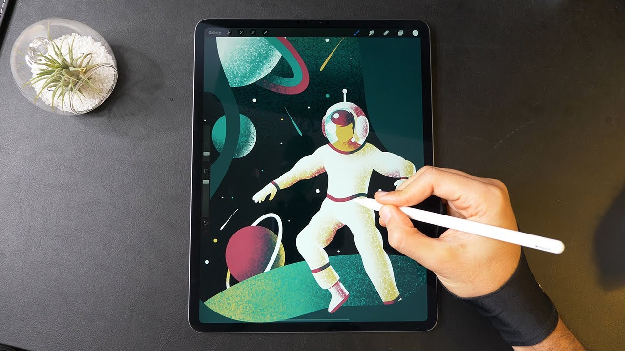 Astronaut 💫 iPad Pro Art