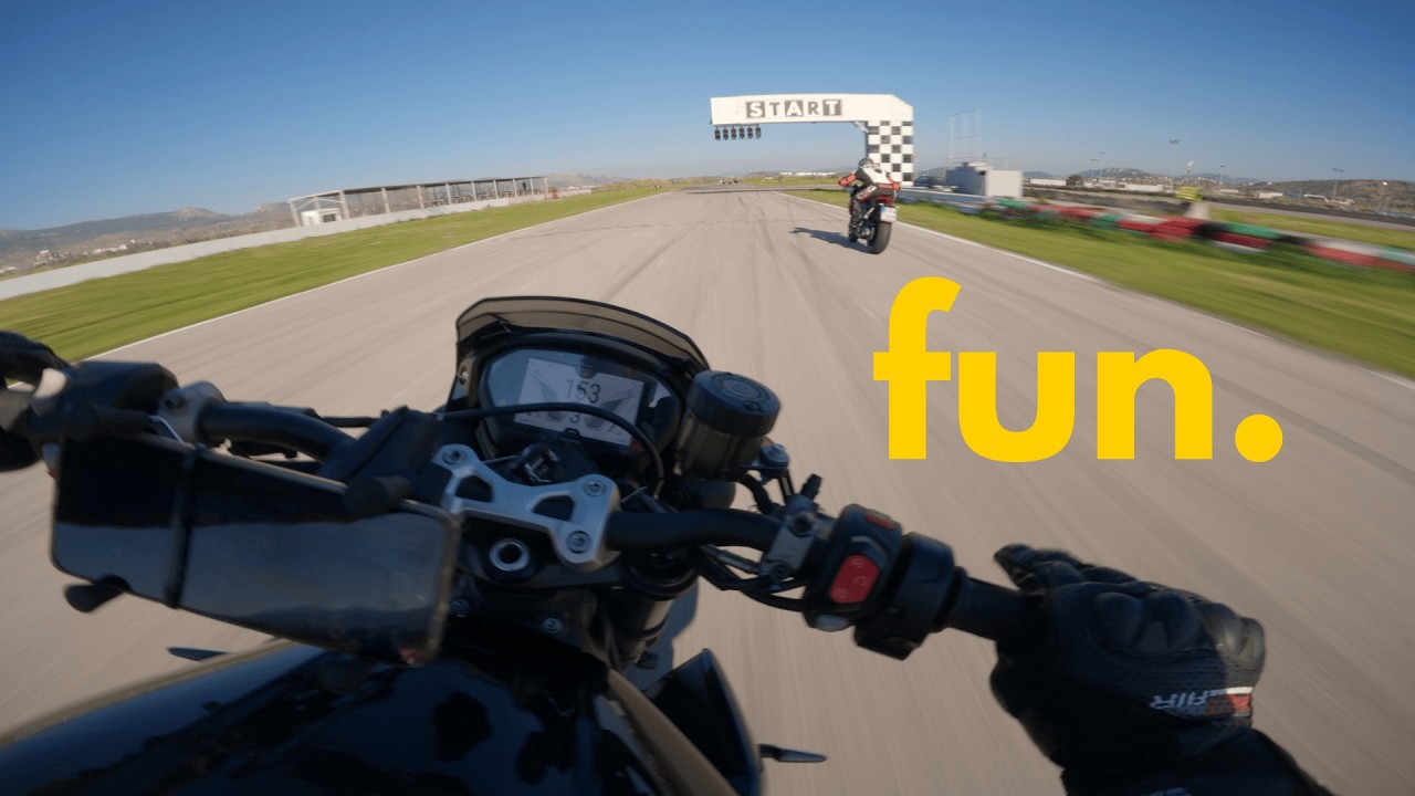 Trackday στα Μέγαρα ala fun | 2 x Street Triple 765 RS + Tuono 660 Factory