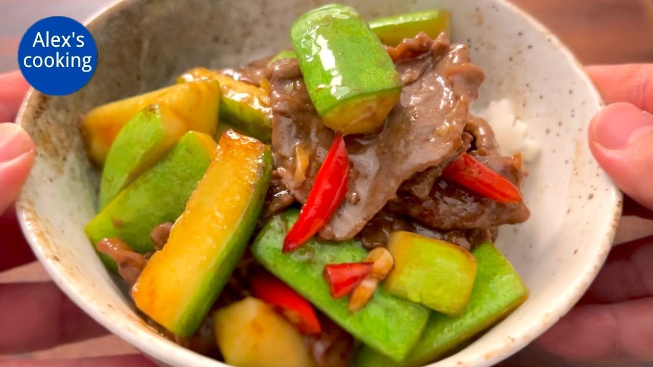 Super Tender Beef Stir-Fry with Zucchini | Simple Asian-Style Recipe