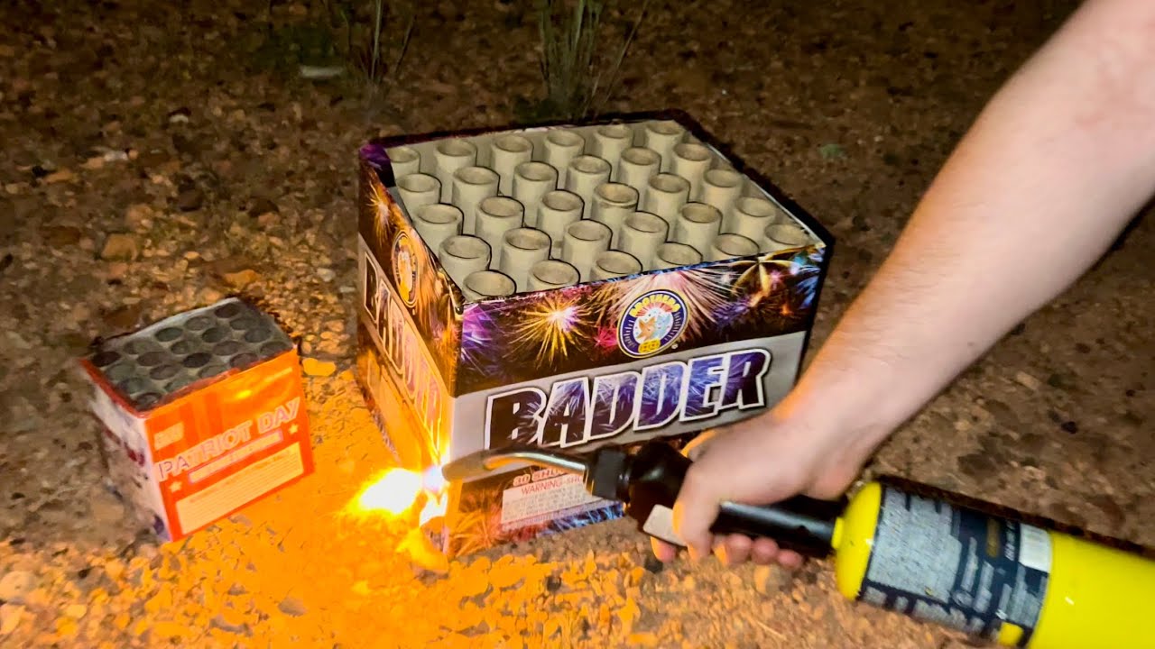 LIGHTING MEMORY FIREWORKS CAKES AT THE STORE!