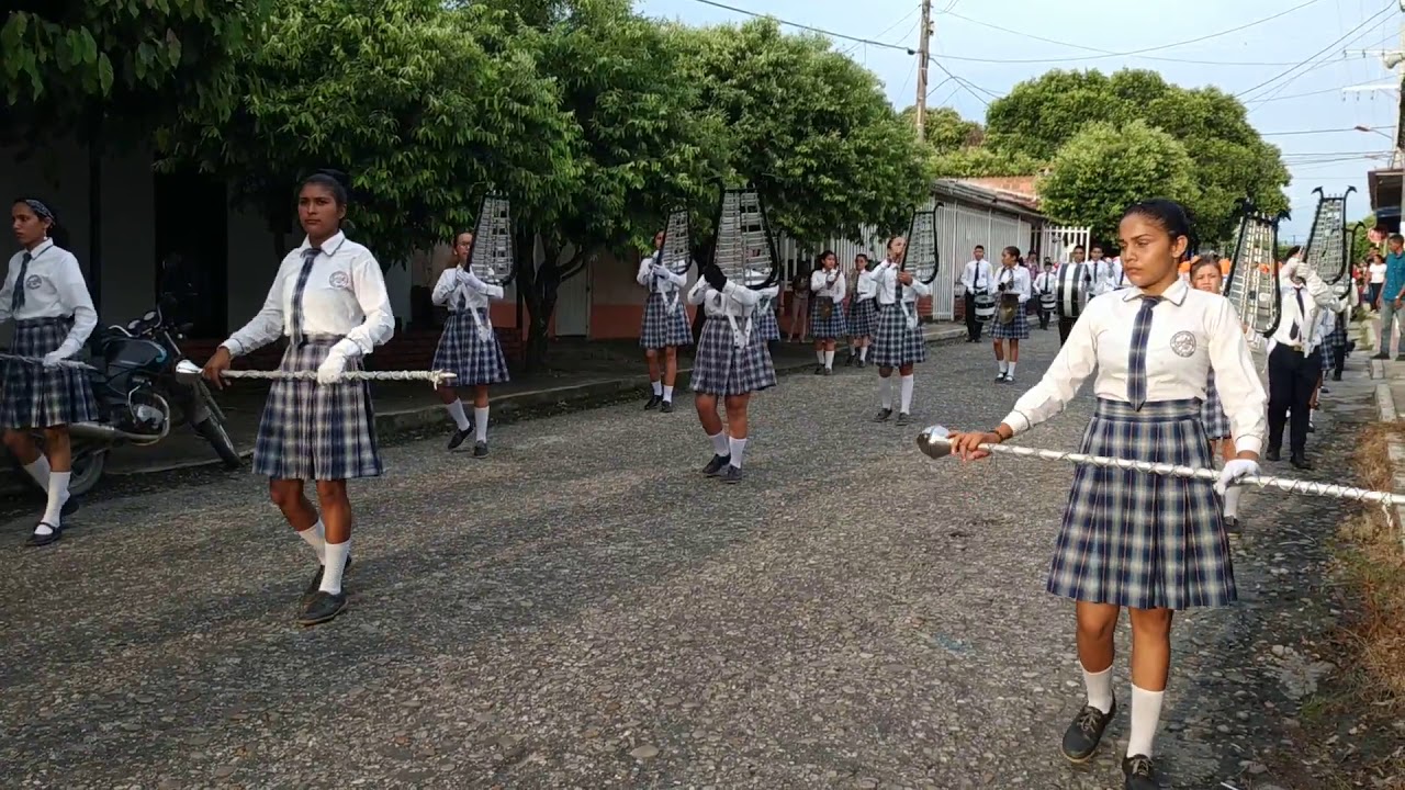 Banda marcial Colegio CIME. Sábana de Torres
