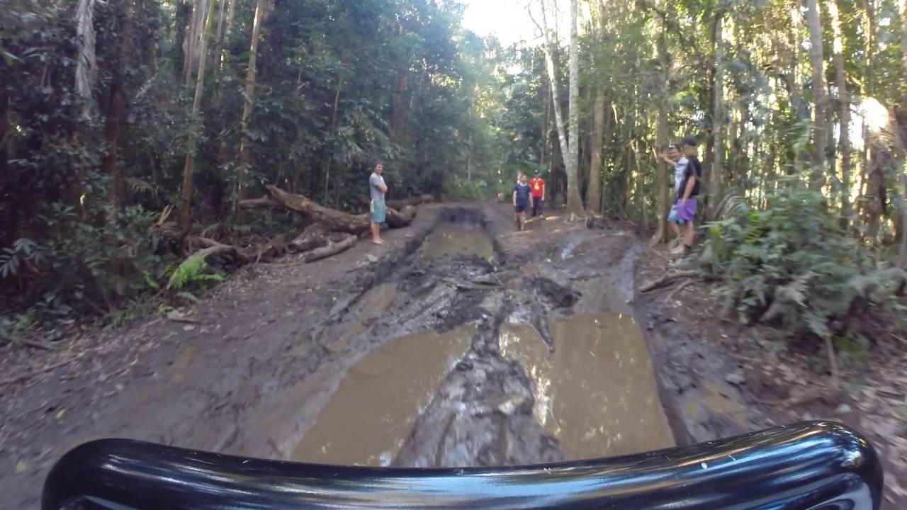GoPro - Toyota Hilux 4WD Trip to Kenilworth State Forest