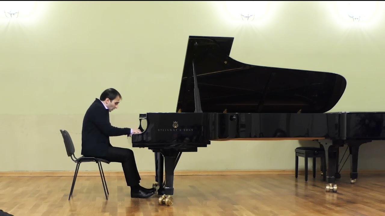 Mamikon Nakhapetov Recital at Tbilisi State Conservatoire Recital Hall on January 6, 2023