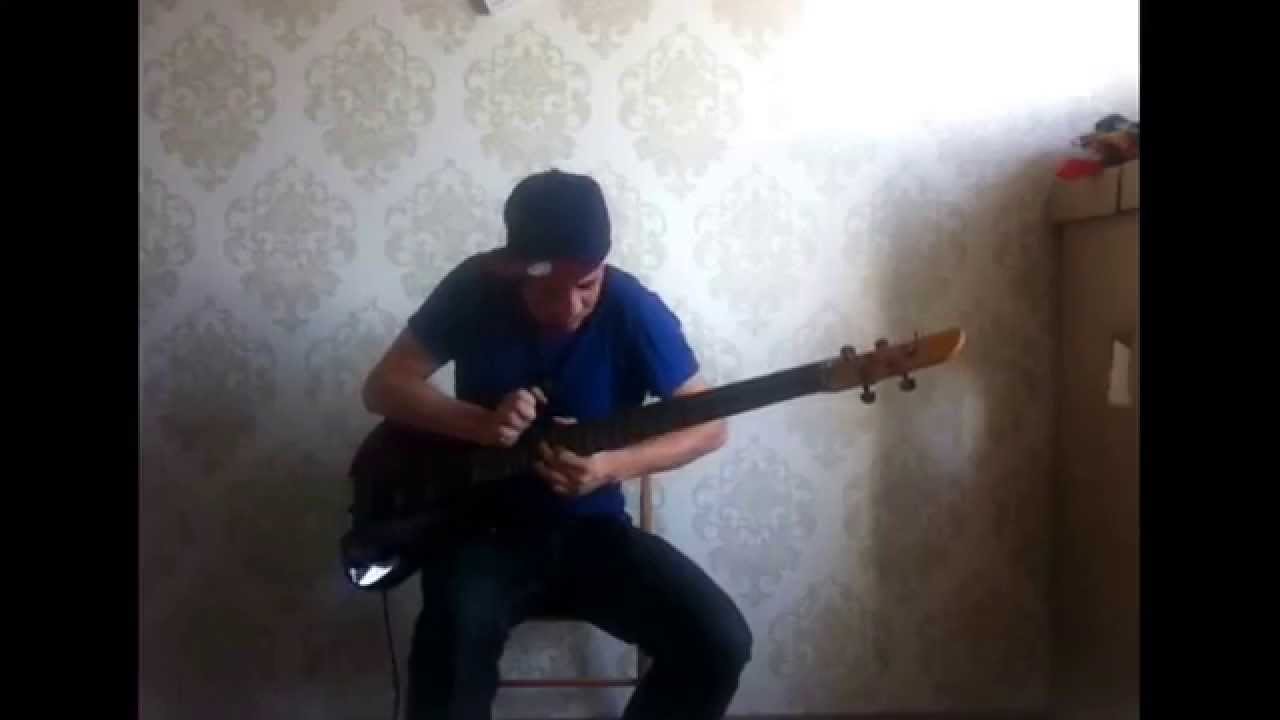 testing PHILIP KUBICKI 5 string FACTOR serie bass!!!