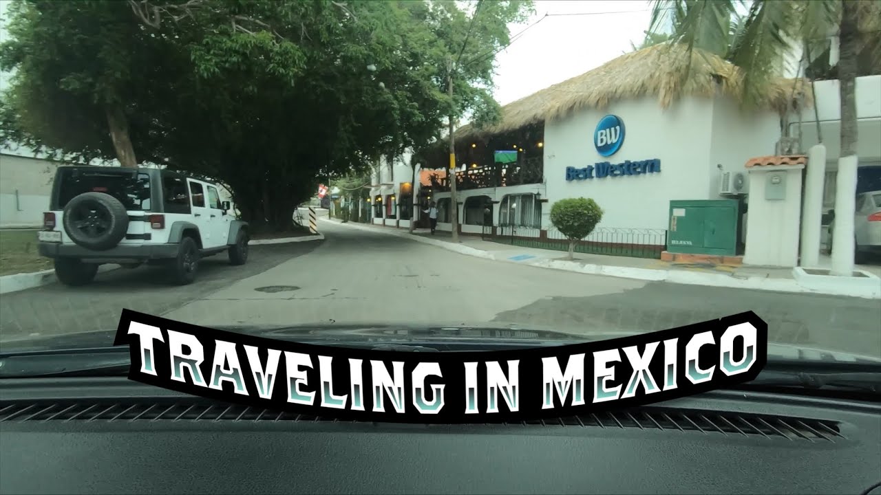 Huatulco Drive from Airport to town.