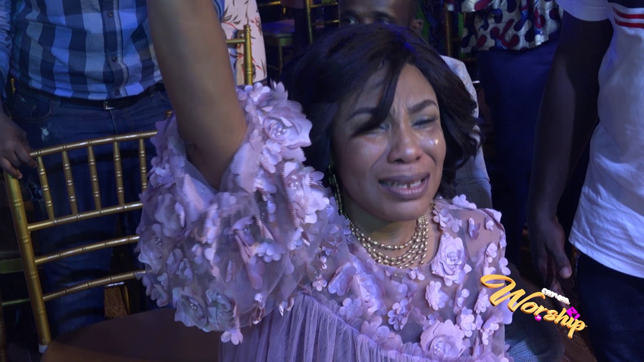 Ohemaa Mercy Full Performance At Women in Worship 2018