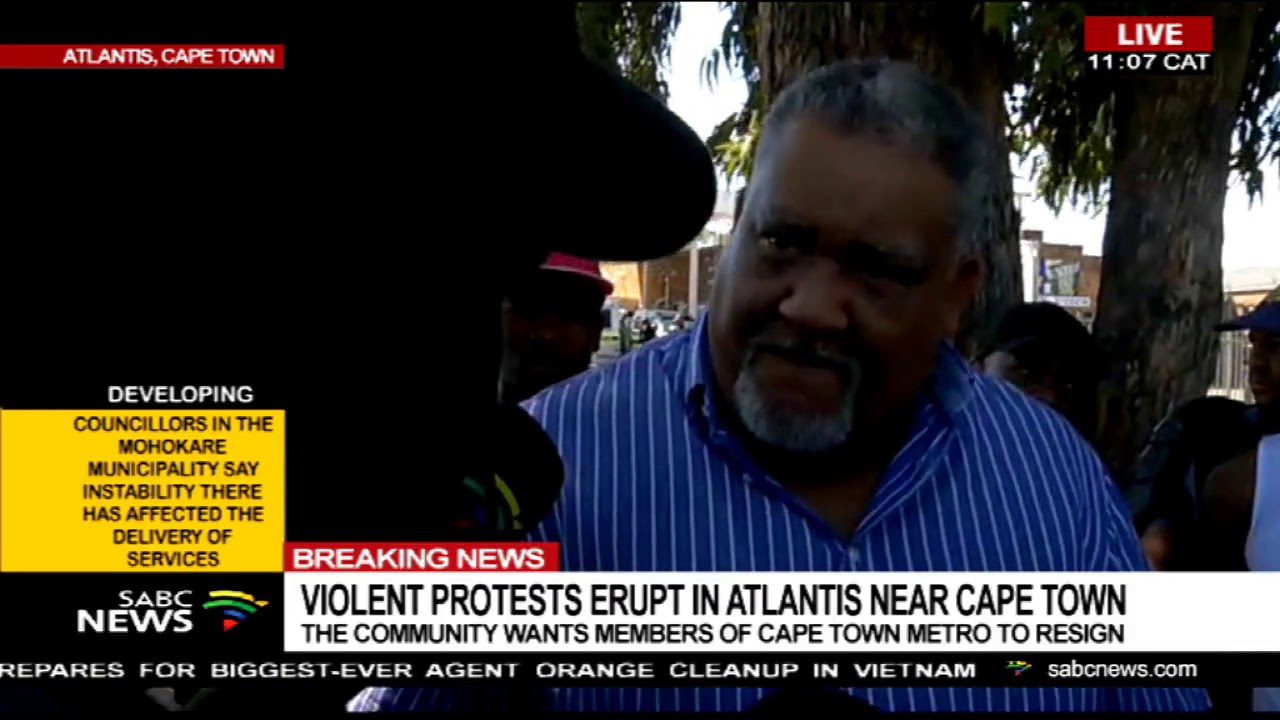 Violent protests in Atlantis near Cape Town