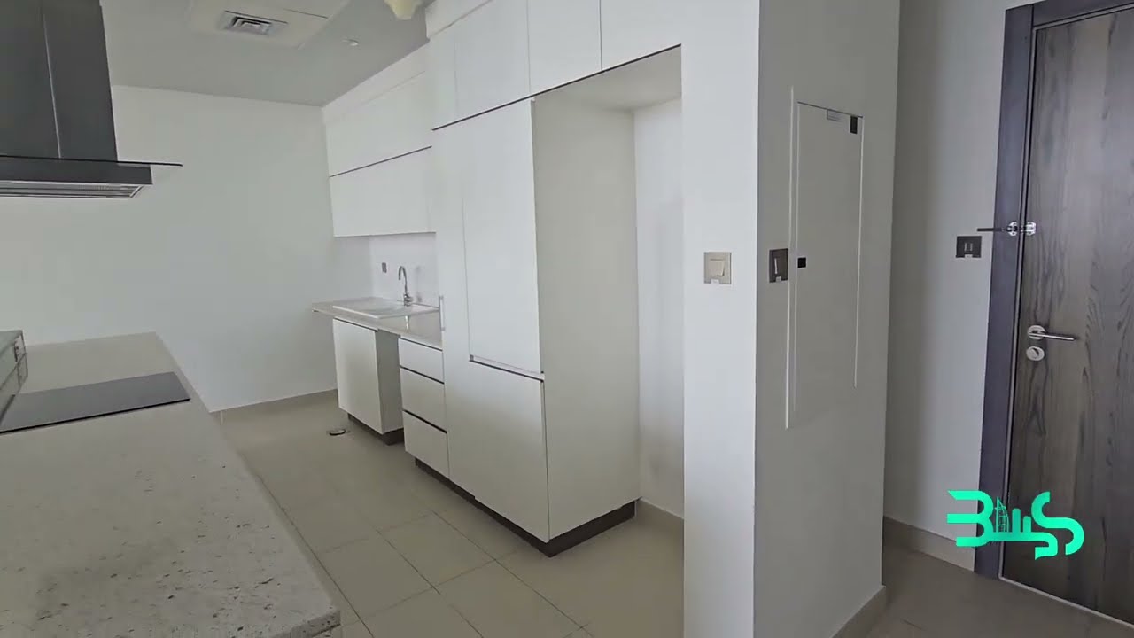 OIA residence- 3bedroom plus Maid room