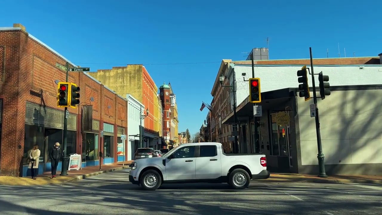 Driving around Virginia | Staunton City | 4k driving tour 