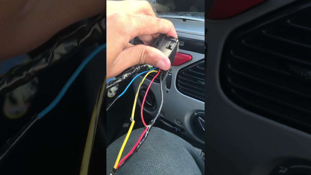 Como deixar o rádio do carro ligado no pós chave