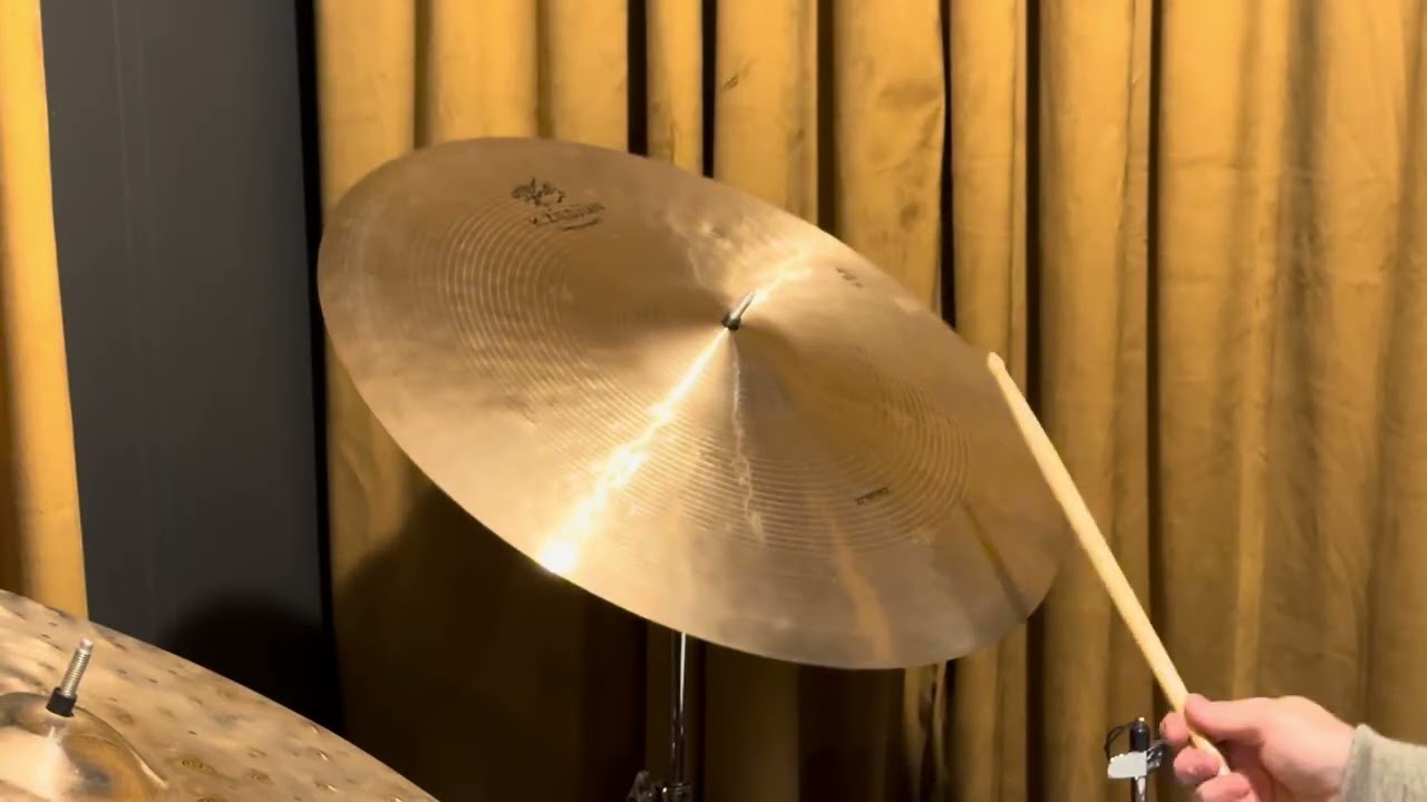 NEW Zildjian 22