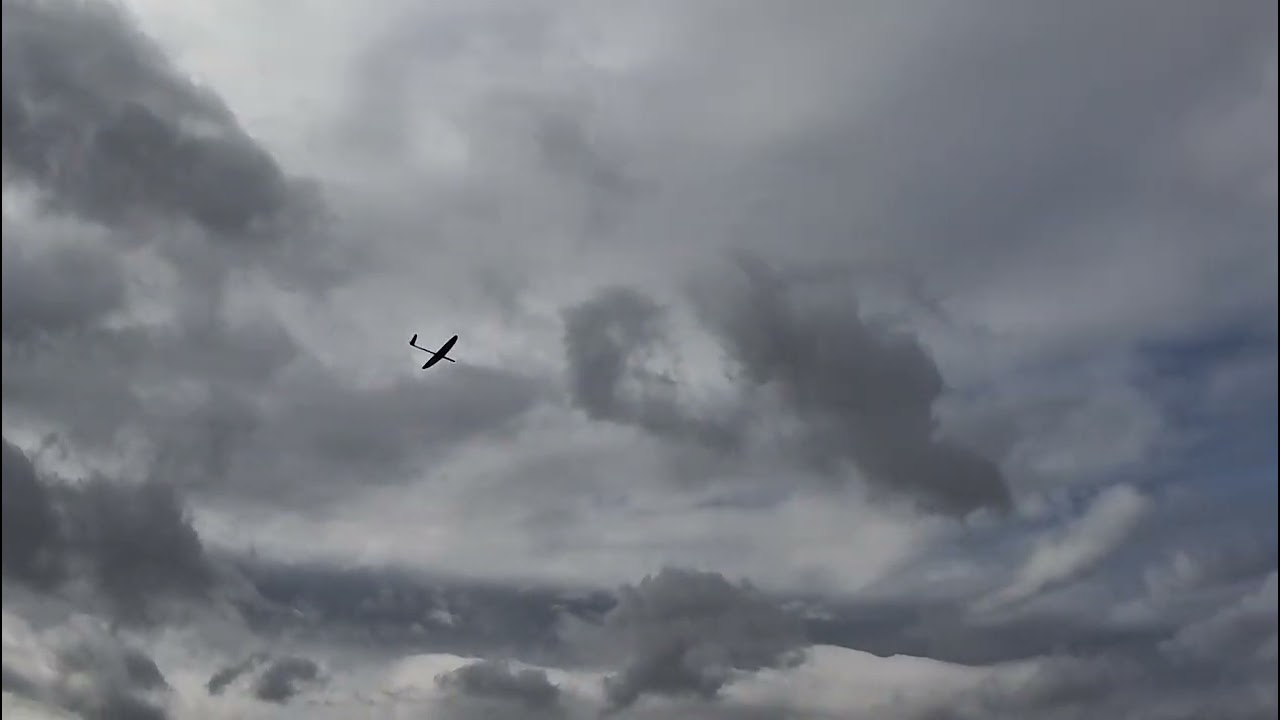 Slope soaring at the Nipomo ￼ Bluffs