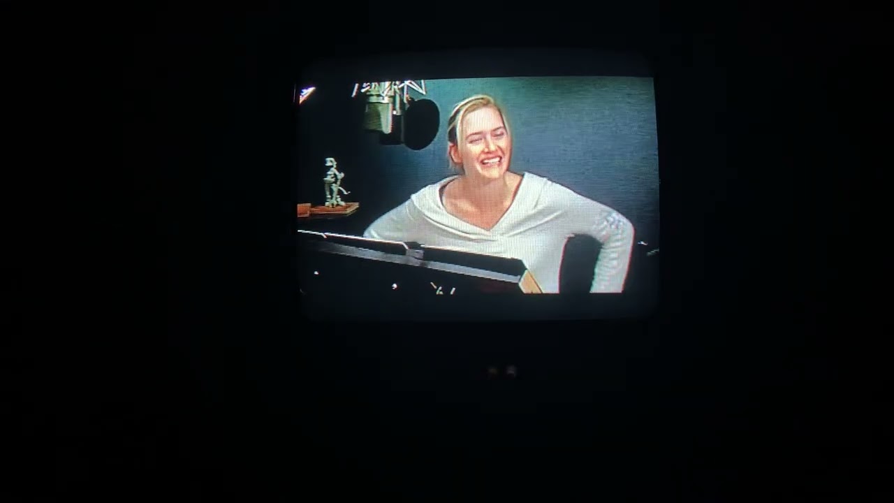 Opening to Wallace & Gromit: The Curse Of The Were-Rabbit 2006 DVD
