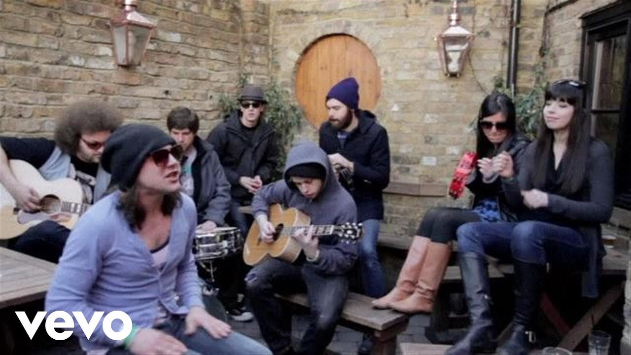 The Constellations In London (Felicia Acoustic)