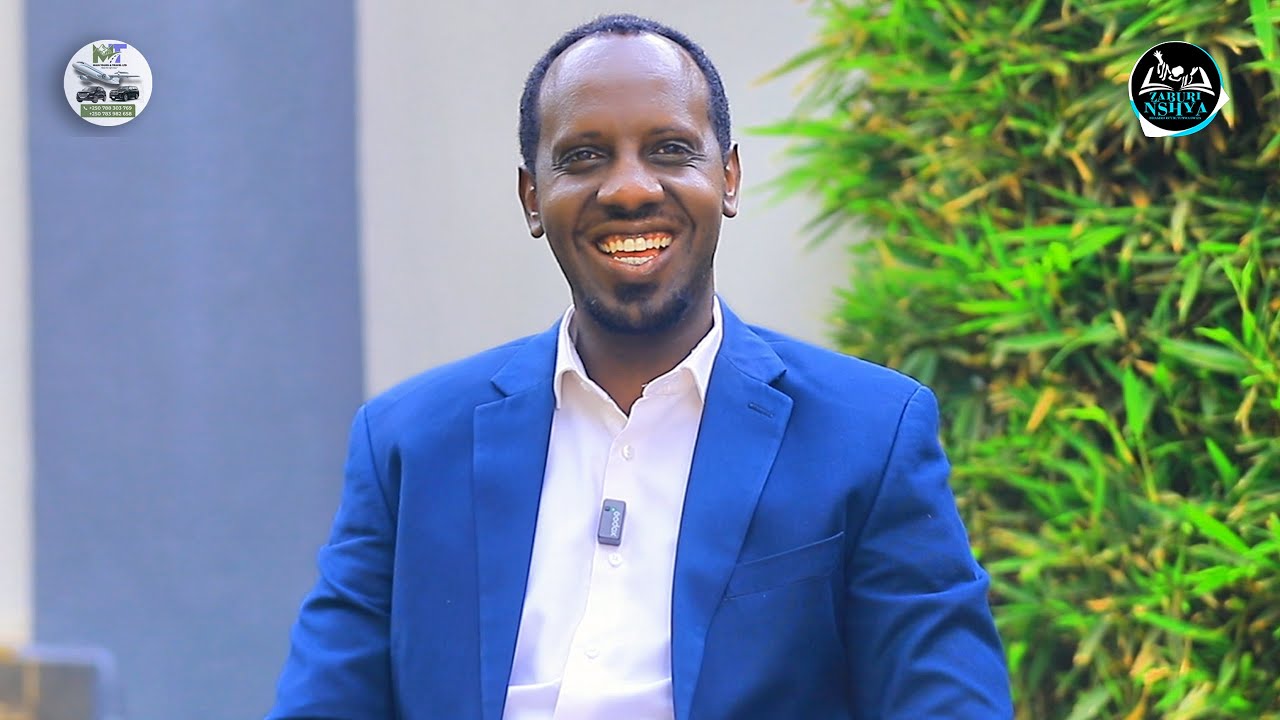Wow🥰 NGOGA CHRISTOPHE ukunzwe cyane mu ndirimbo UNTWARE Asubiije ibyo Bamwibazaho❤️ IKIGANIRO CYIZA
