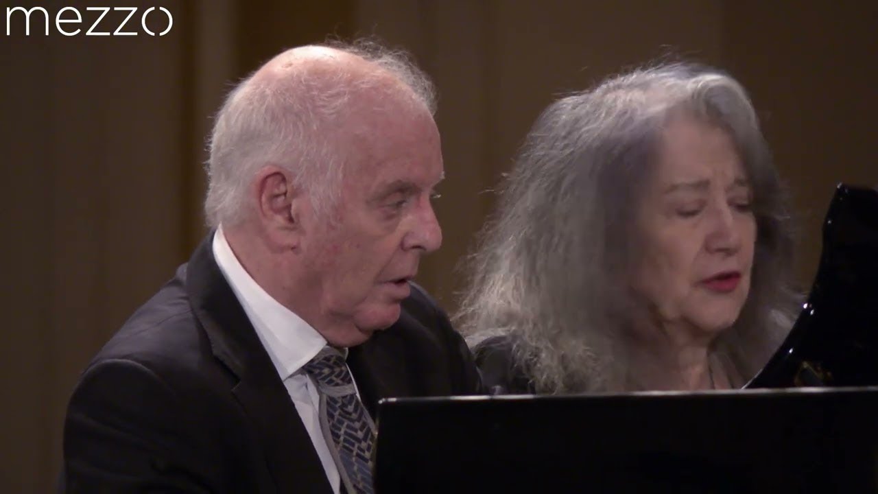Mozart: Sonata K.521 - Martha Argerich, Daniel Barenboim