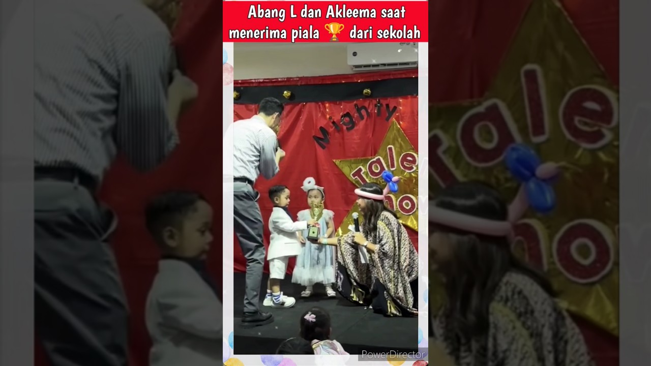 Abang L dan Akleema saat dapat piala 🏆 dari sekolah #lestikejora #rizkybillar #abangl #leslar