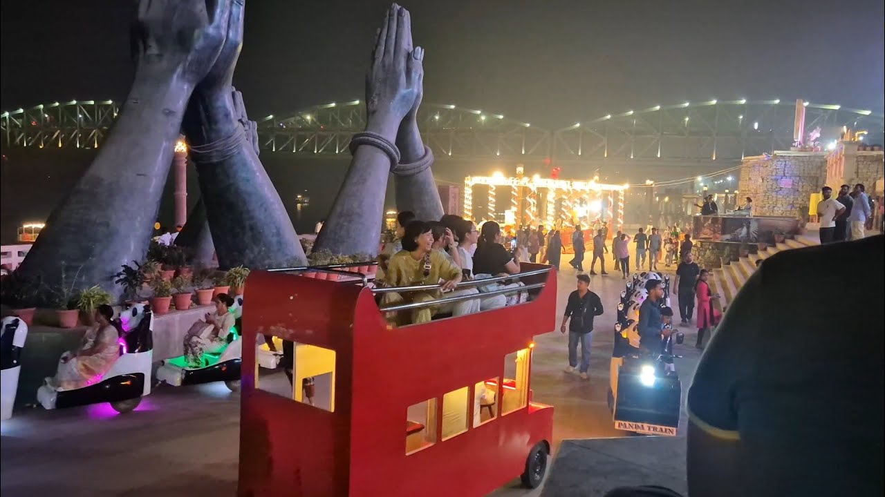 Namo Ghat Pe Ladkiyon Baccho Wali 😅