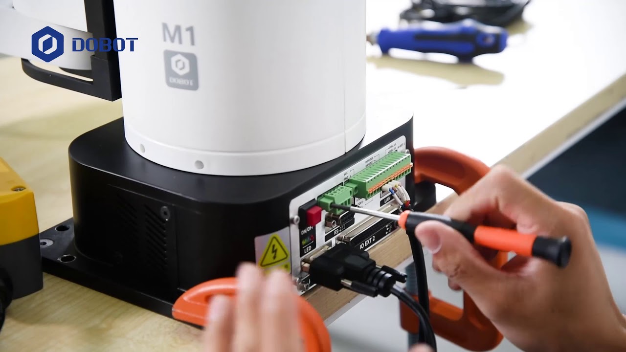 DOBOT M1 Unboxing